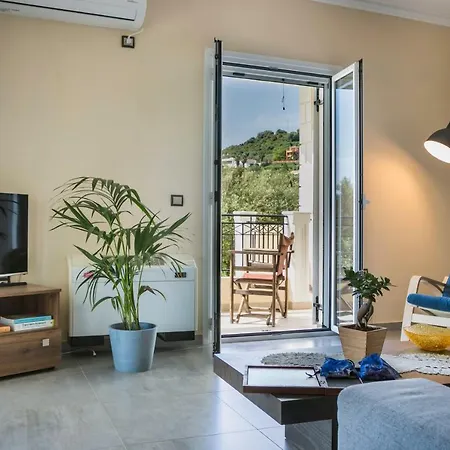 Bay Apartment