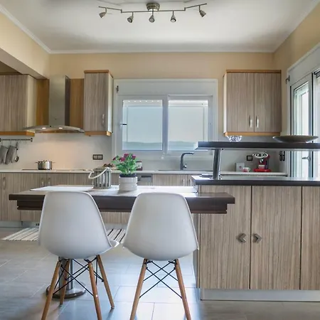 Bay Apartment *
